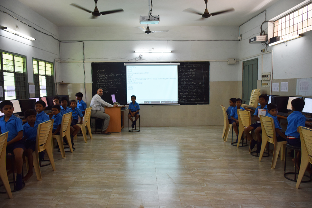 Vivekananda Vidyapeeth, Raipur